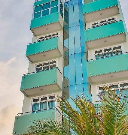 Acacia Beach Hotel Hulhumale Ngoại thất bức ảnh