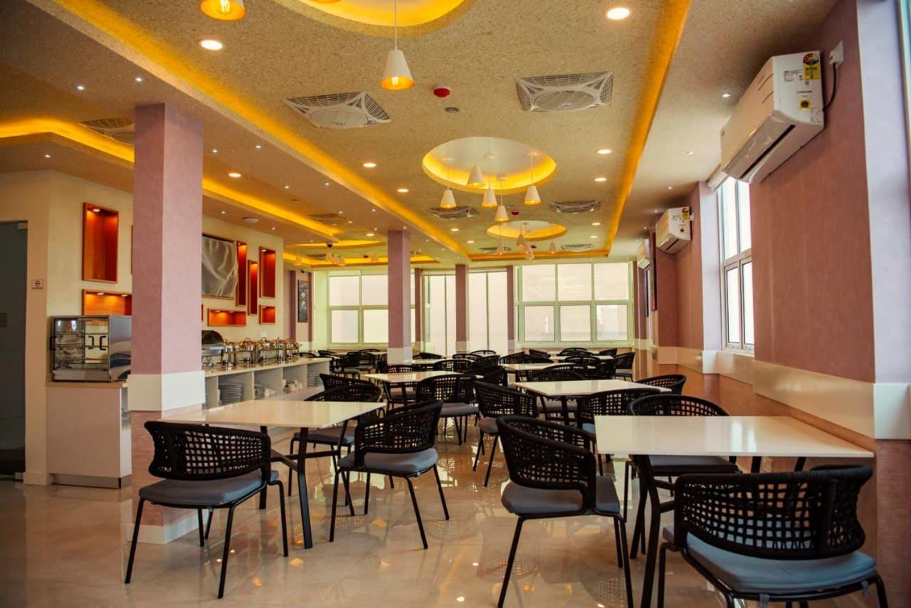 Acacia Beach Hotel Hulhumale Ngoại thất bức ảnh